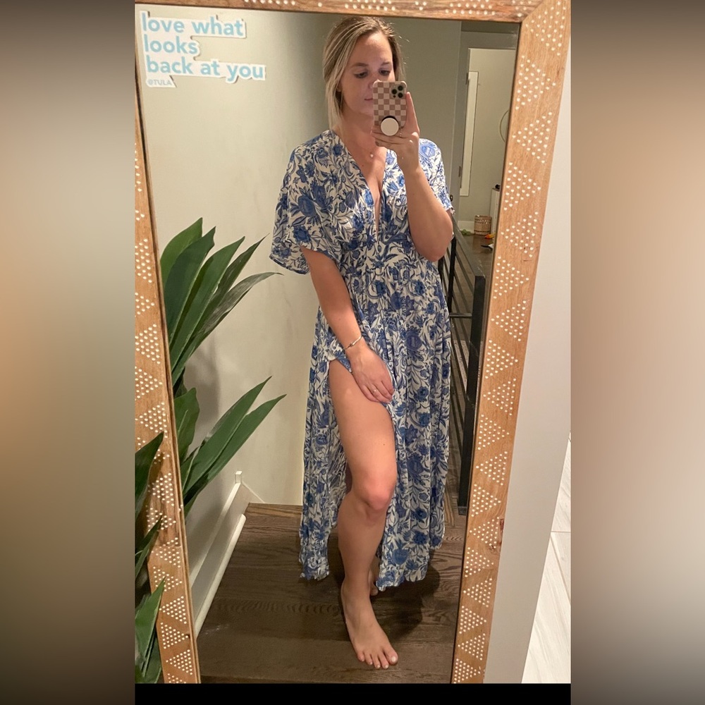 Boutique floral maxi dress (NWT)